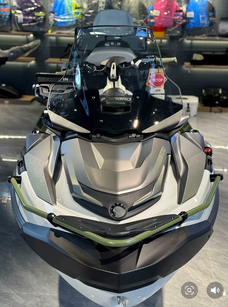25 BRP Jet Ski Fishing Boat Pi - Fishing Equipment Jet recensione e prezzo