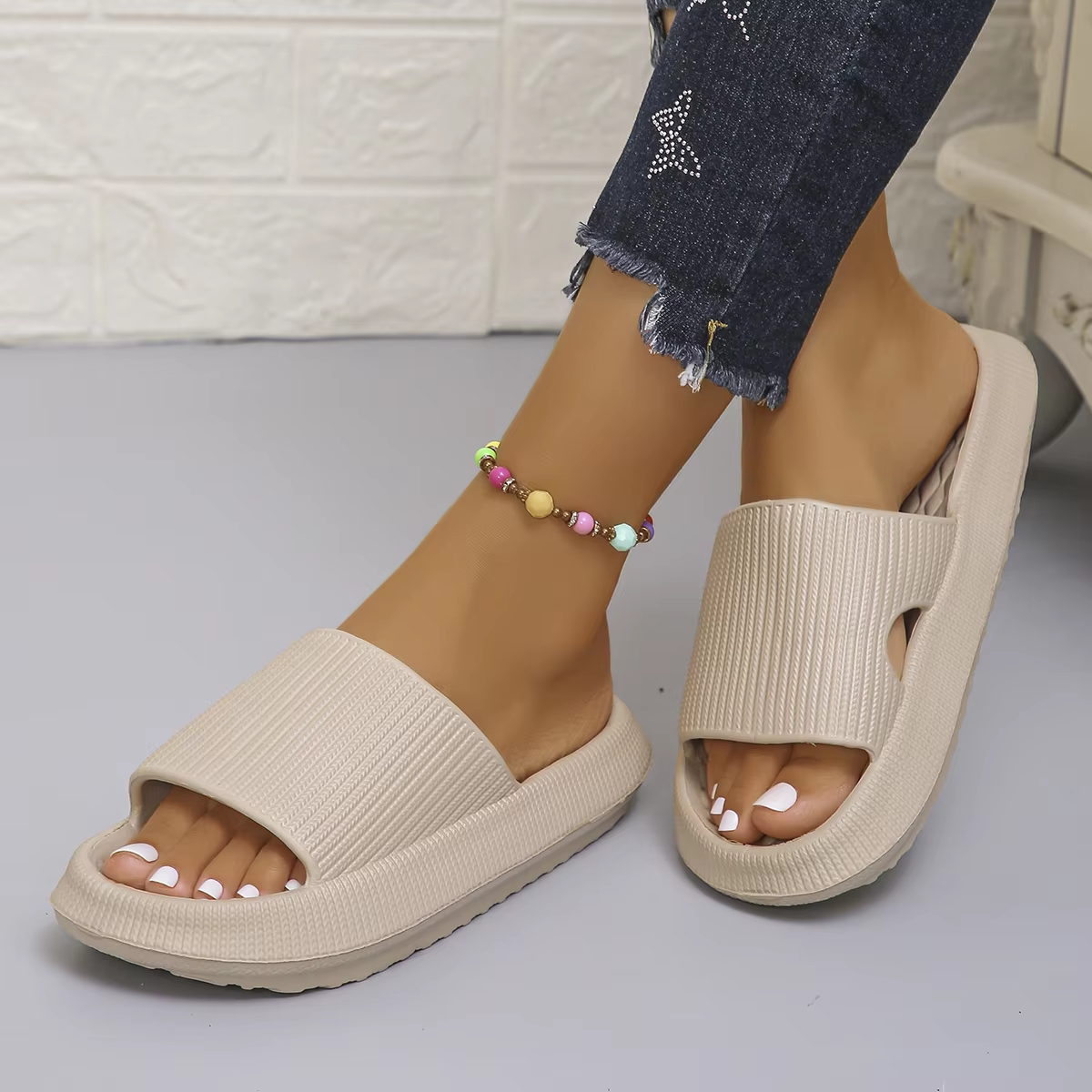 Thick Bottom Cloud Slippers Wo - Waders recensione e prezzo