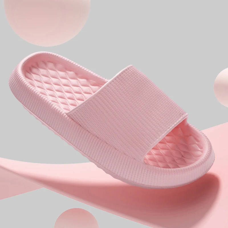 Thick Bottom Cloud Slippers Wo - Waders recensione e prezzo